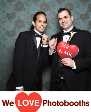 The Sand Castle Photo Booth Image