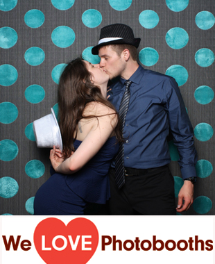 Diamond Mills Hotel And Tavern Photo Booth Image