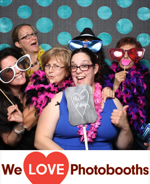 Diamond Mills Hotel And Tavern Photo Booth Image