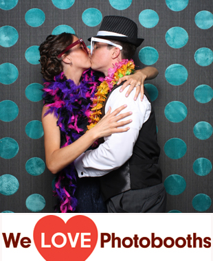 Diamond Mills Hotel And Tavern Photo Booth Image