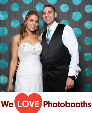 Diamond Mills Hotel And Tavern Photo Booth Image