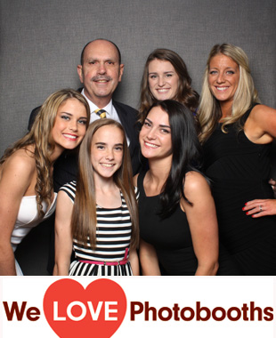 Belle Voir on the Delaware at The Pen Ryn Estate Photo Booth Image